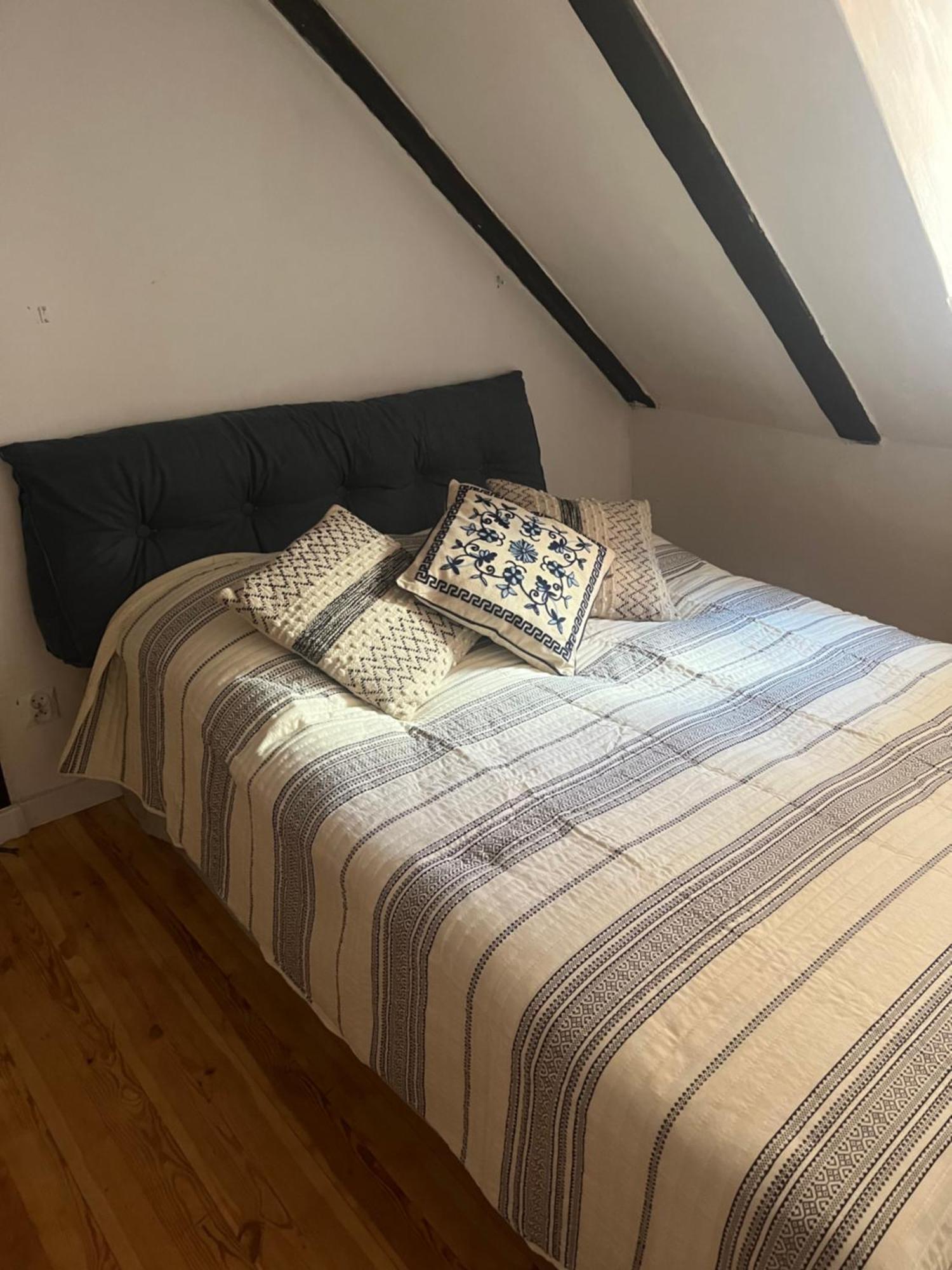 Vivienda Stare Olsztyn Apartment *